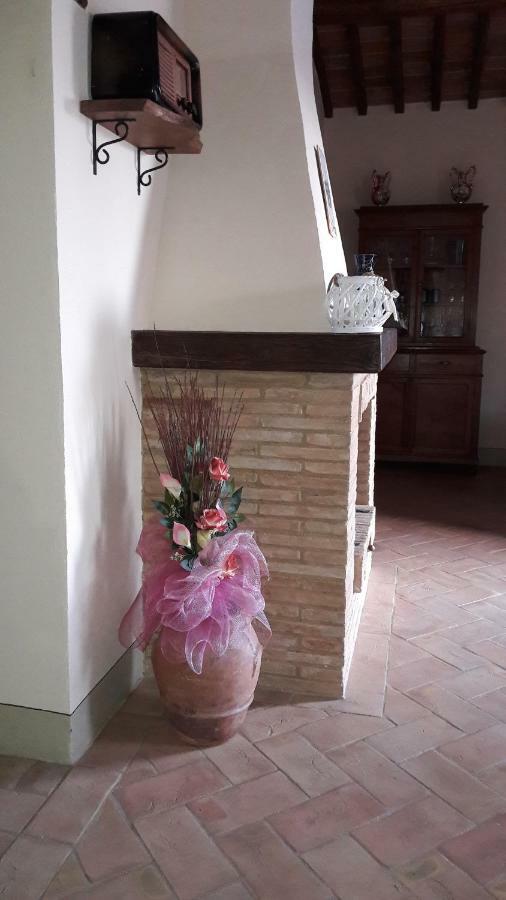 Casa Vacanze San Pierino Monteroni dʼArbia Exterior foto